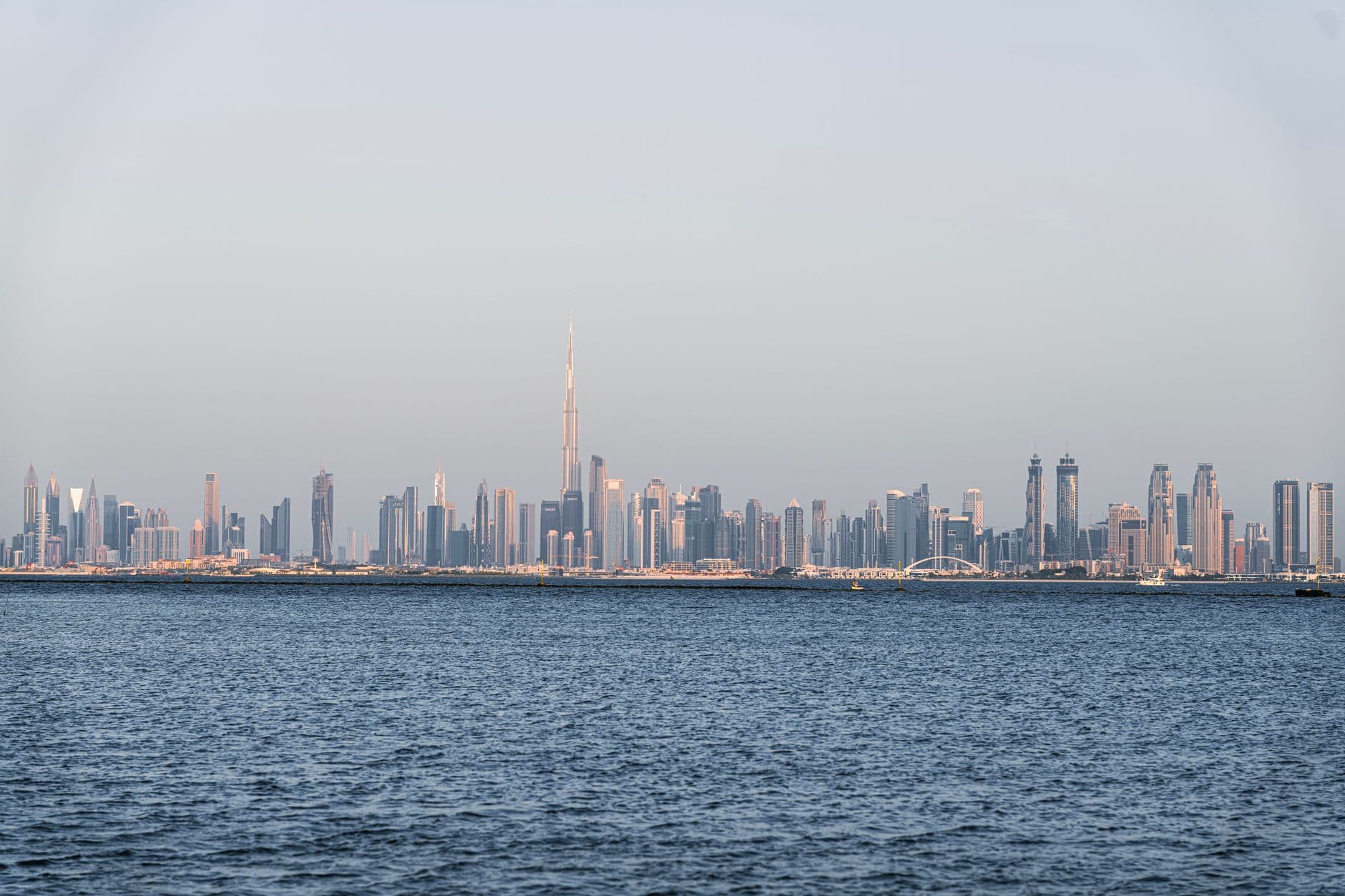 eSIM for Dubai — destination 1