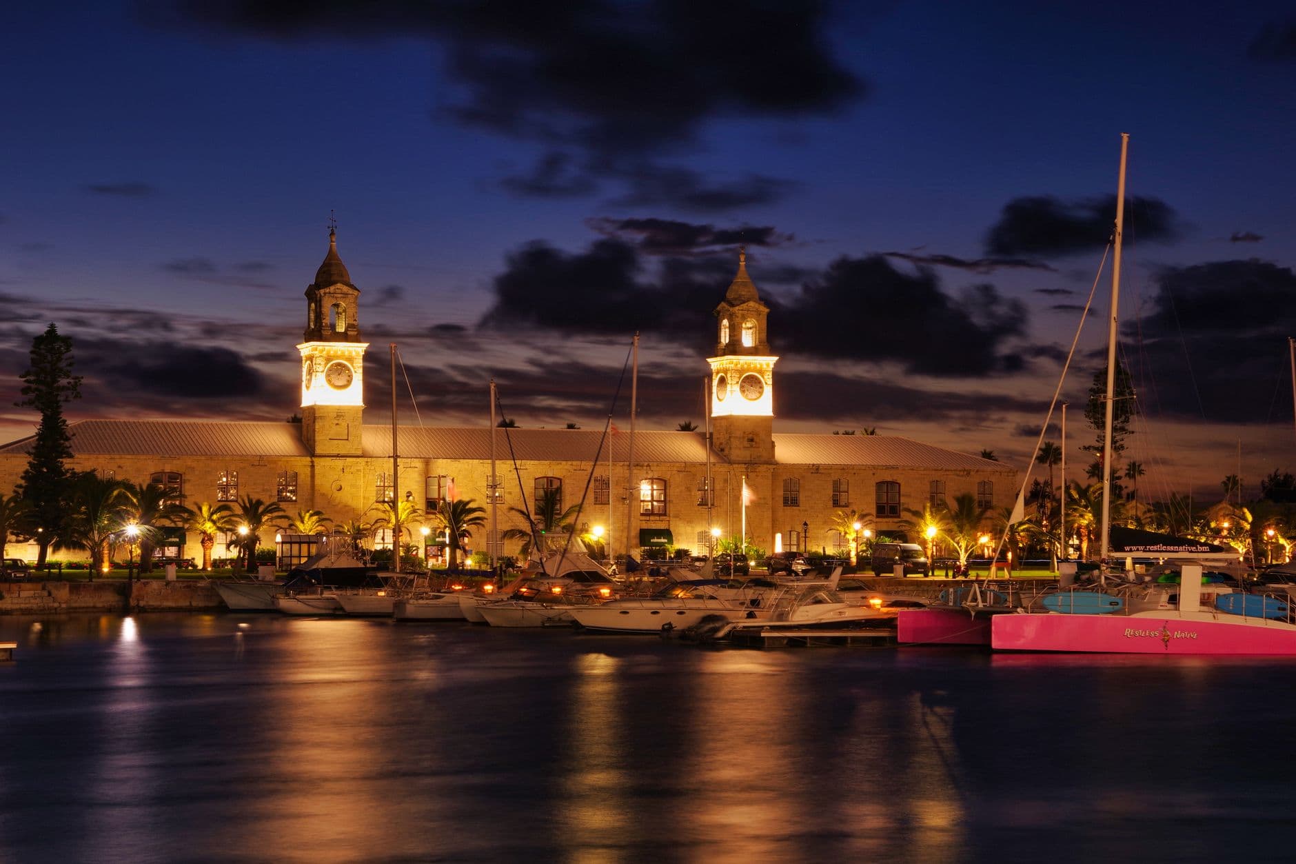 eSIM for Hamilton Bermuda — destination 1