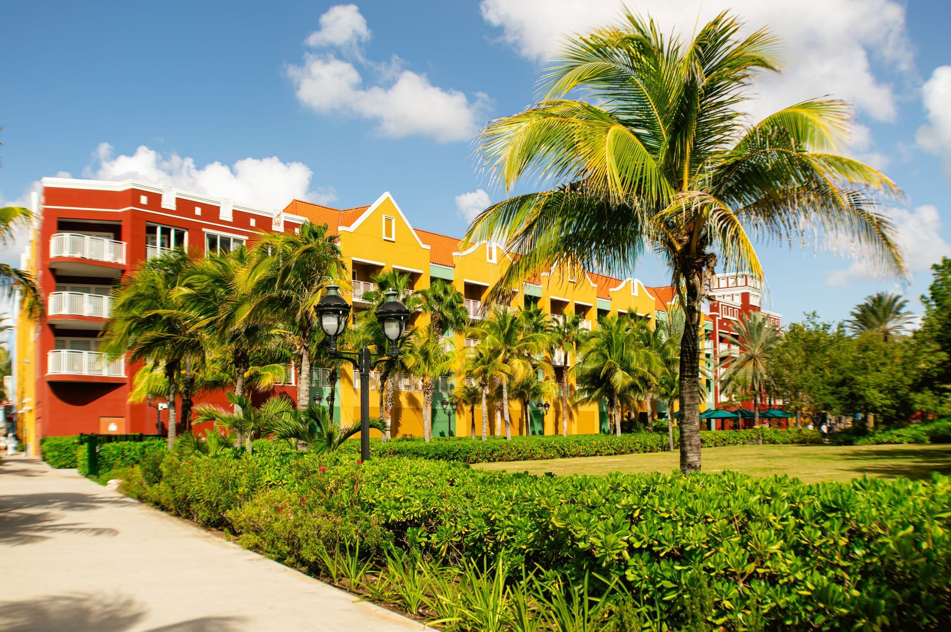 eSIM for Willemstad — destination 1