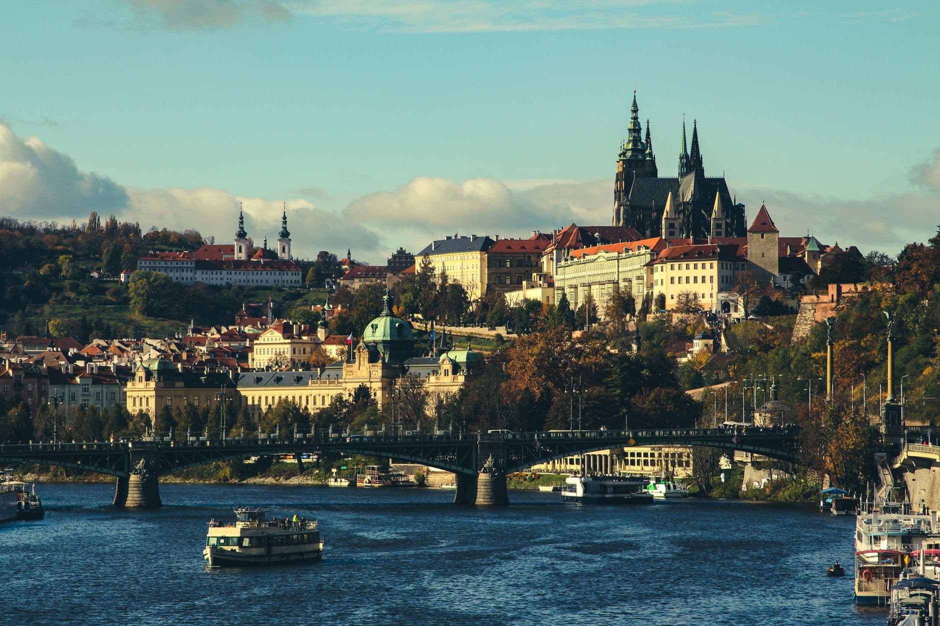 eSIM for Prague — destination 1