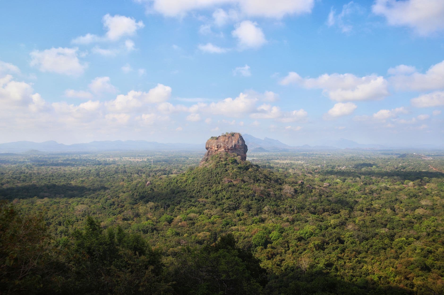 eSIM for Mirissa — destination 1