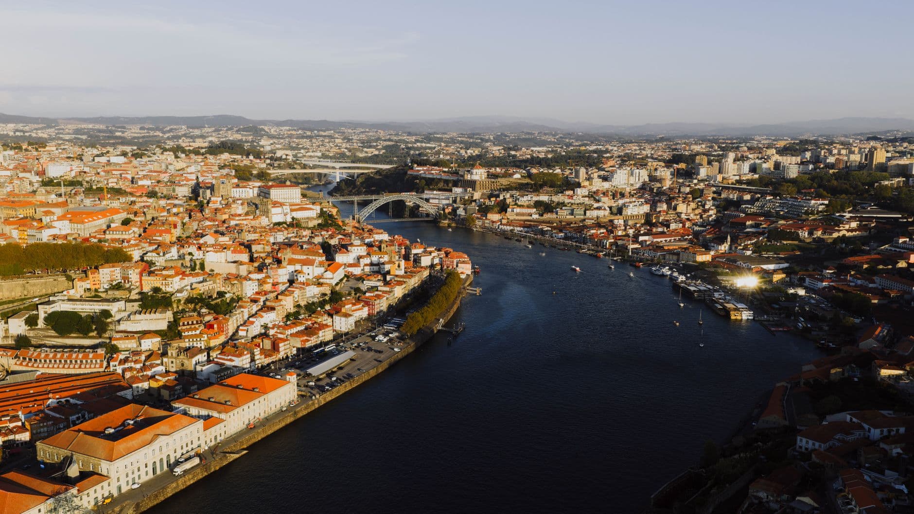 eSIM for Porto — destination 1