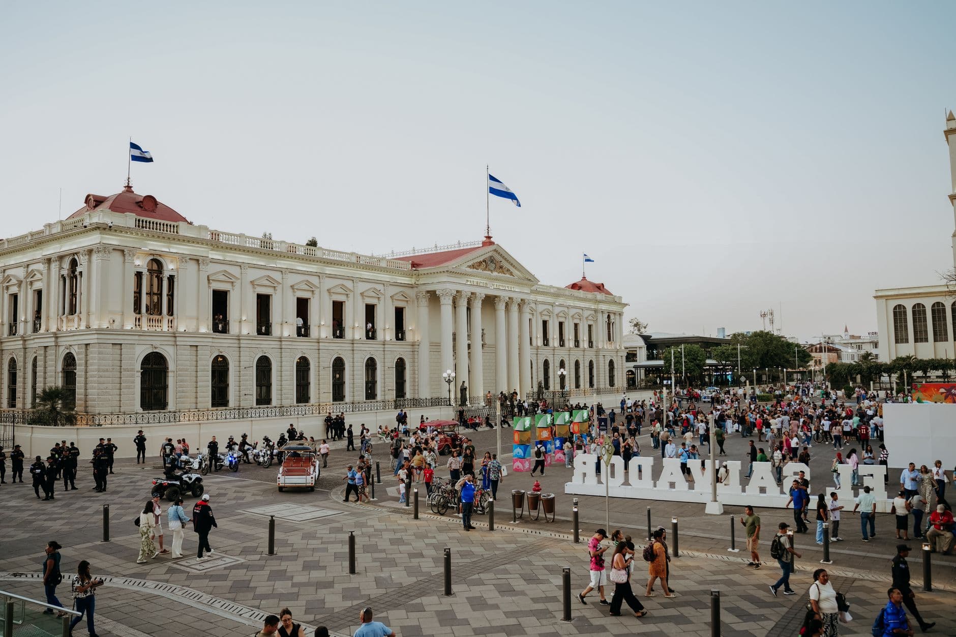 El Salvador — destination 1